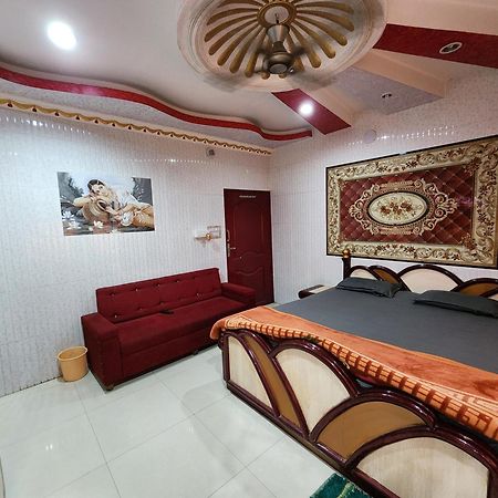 Hotel Shri Durga Baripada Ngoại thất bức ảnh