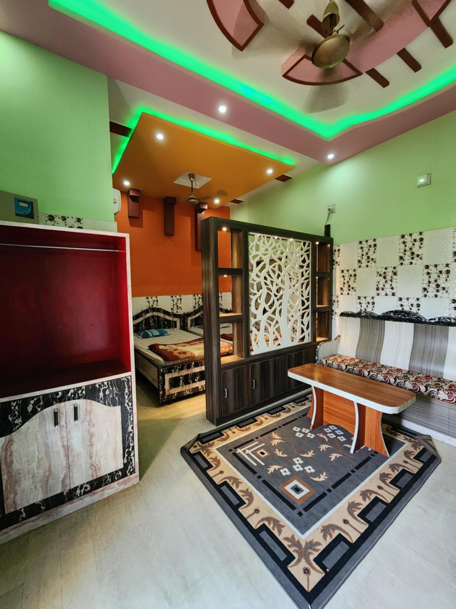 Hotel Shri Durga Baripada Ngoại thất bức ảnh