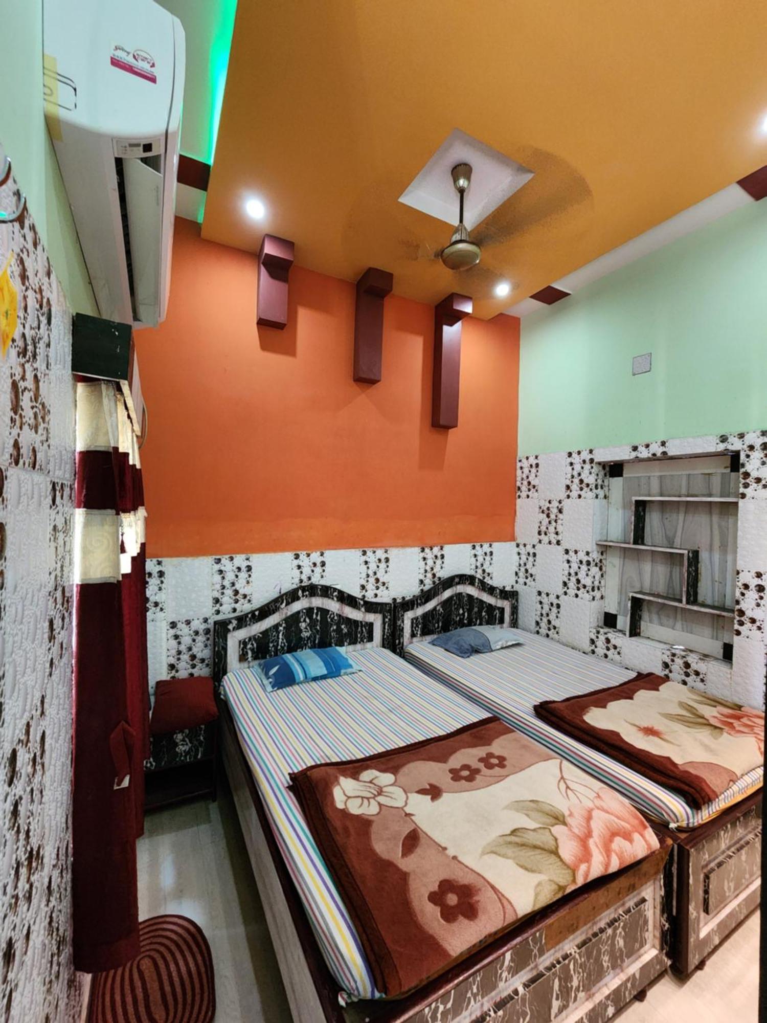 Hotel Shri Durga Baripada Ngoại thất bức ảnh
