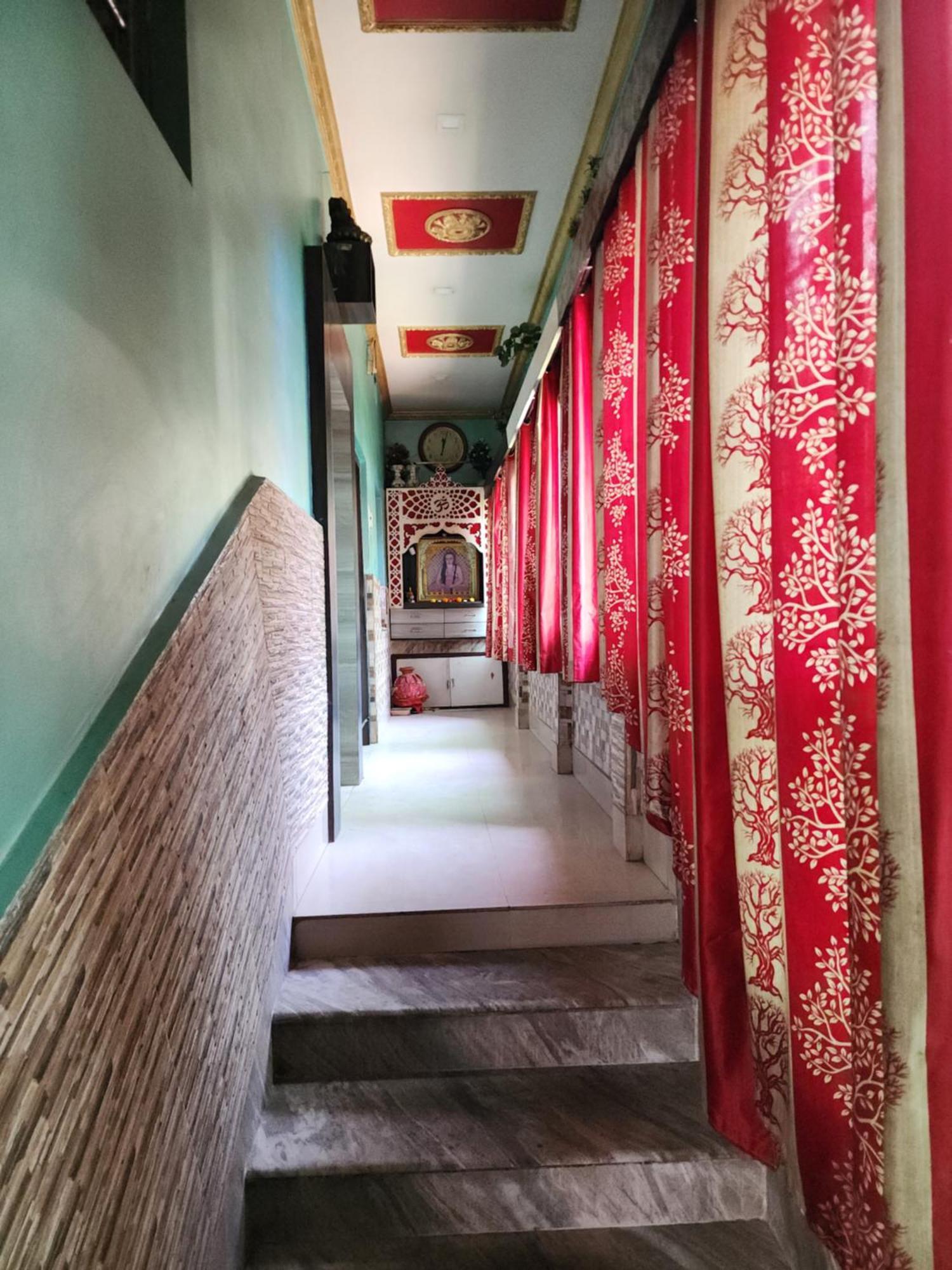 Hotel Shri Durga Baripada Ngoại thất bức ảnh