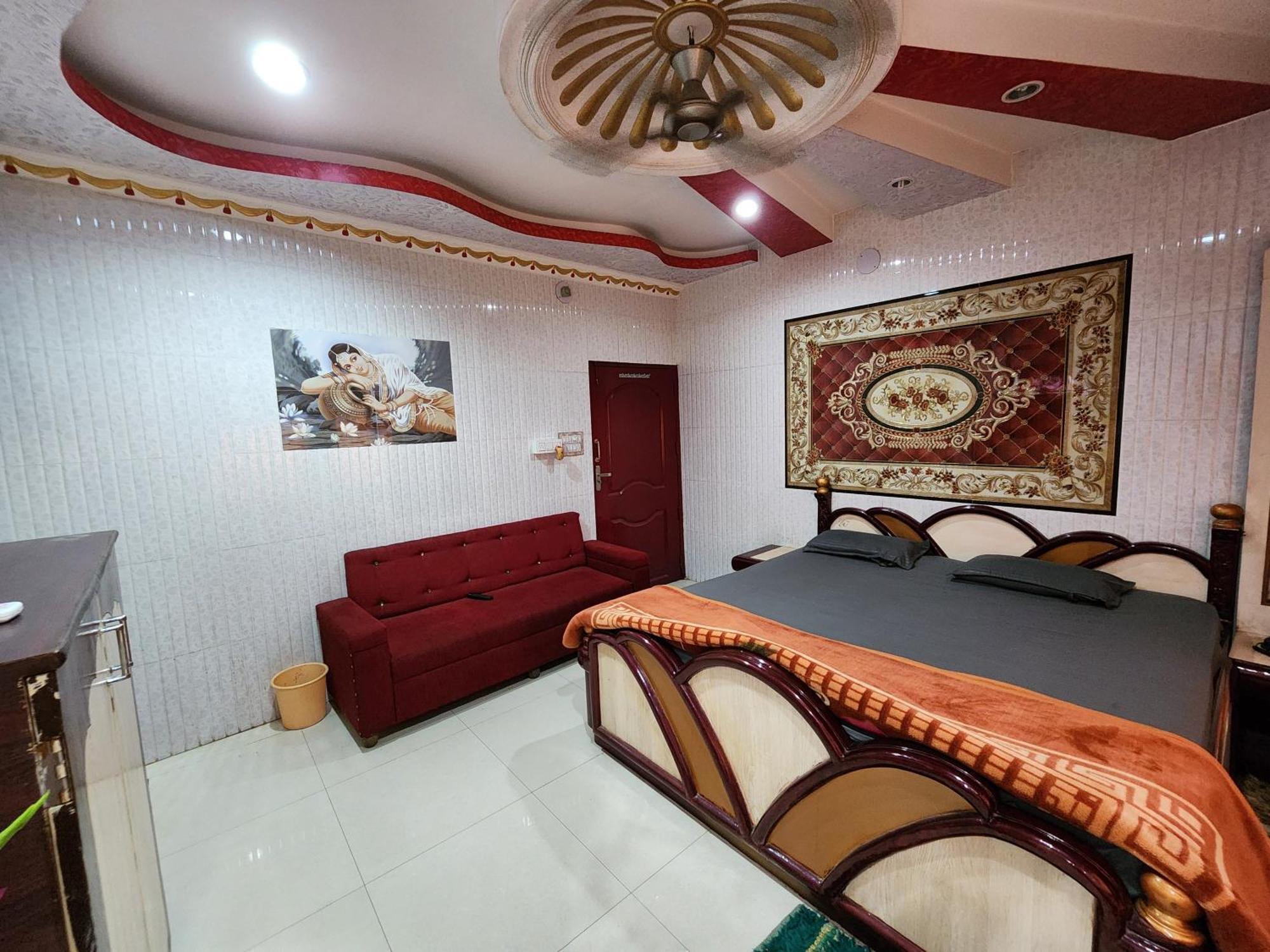 Hotel Shri Durga Baripada Ngoại thất bức ảnh